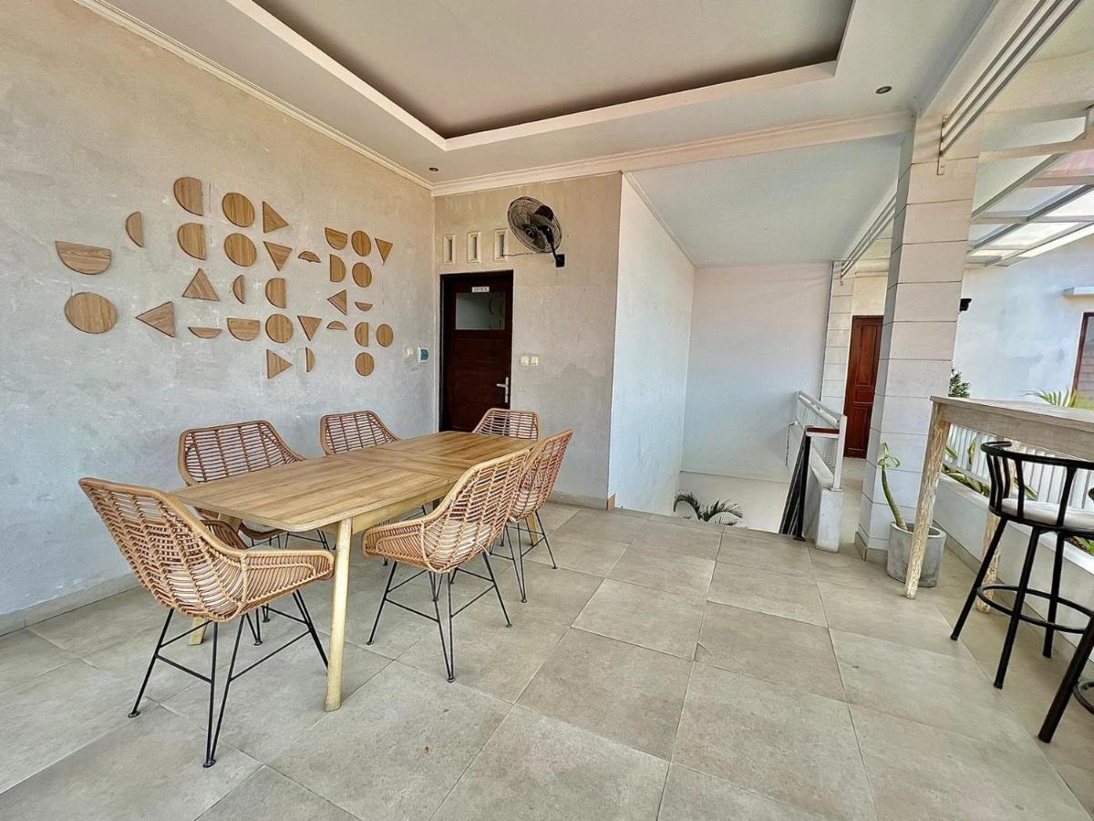 Cg Guesthouse Canggu Экстерьер фото