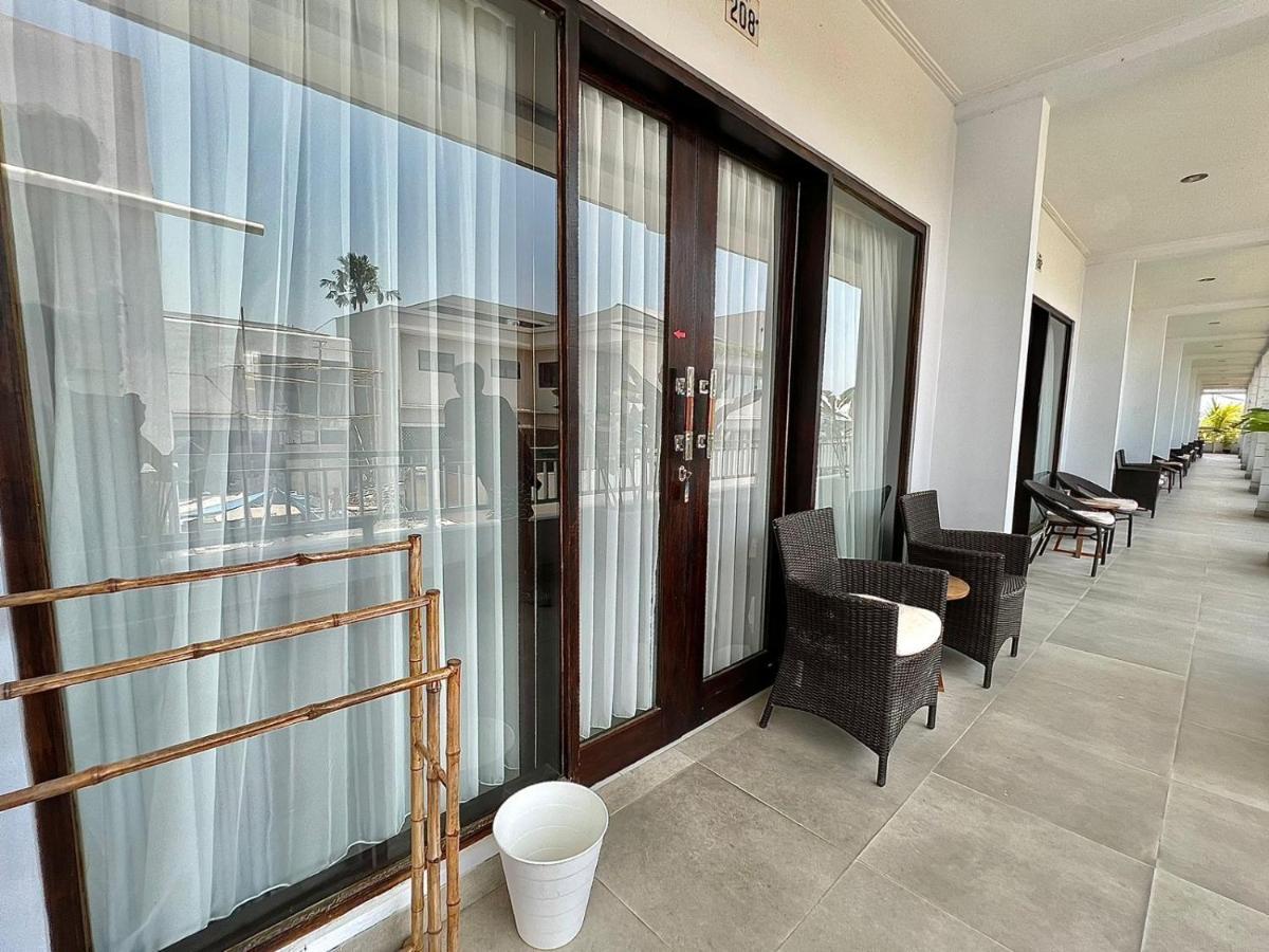 Cg Guesthouse Canggu Экстерьер фото