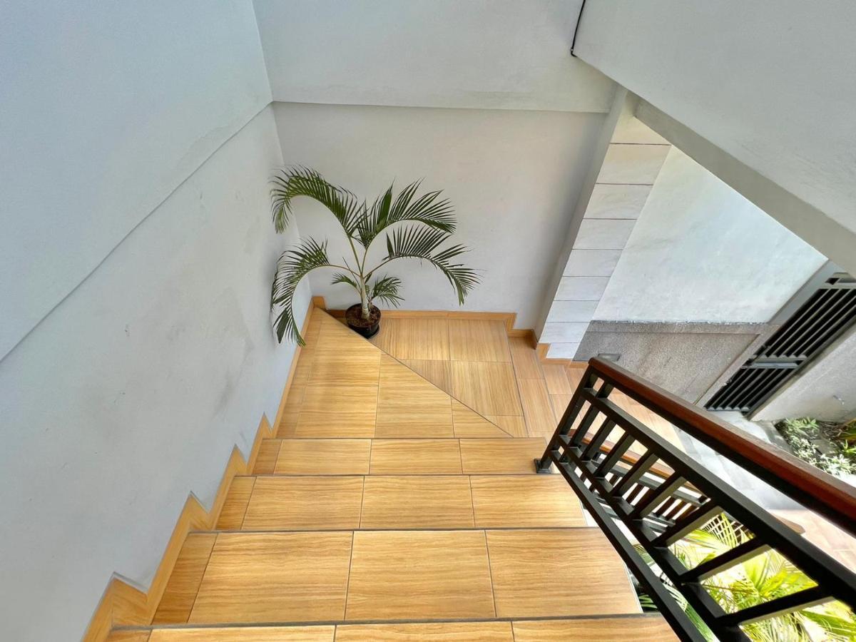 Cg Guesthouse Canggu Экстерьер фото